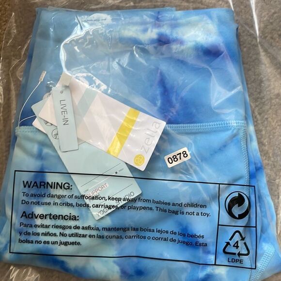 Zella Spray Dye High Waist Leggings In Blue Tie Dye Print Size M - Picture 10 of 10